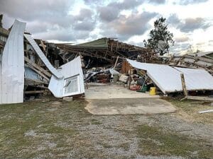 Tornadoes Strike Southern US: 31 Killed